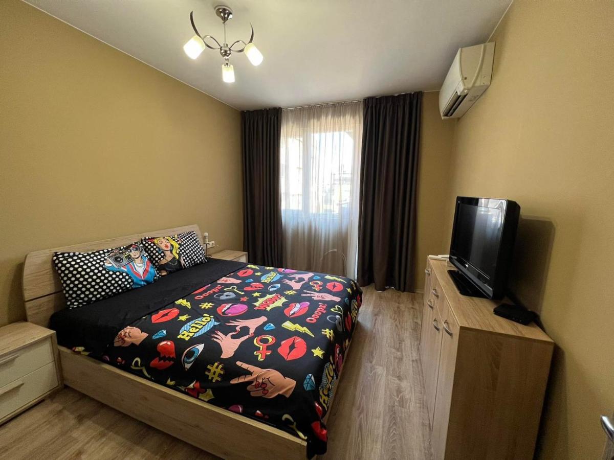 Johannesburg Spacious Family W Free Parking And Playground Apartament Sofia